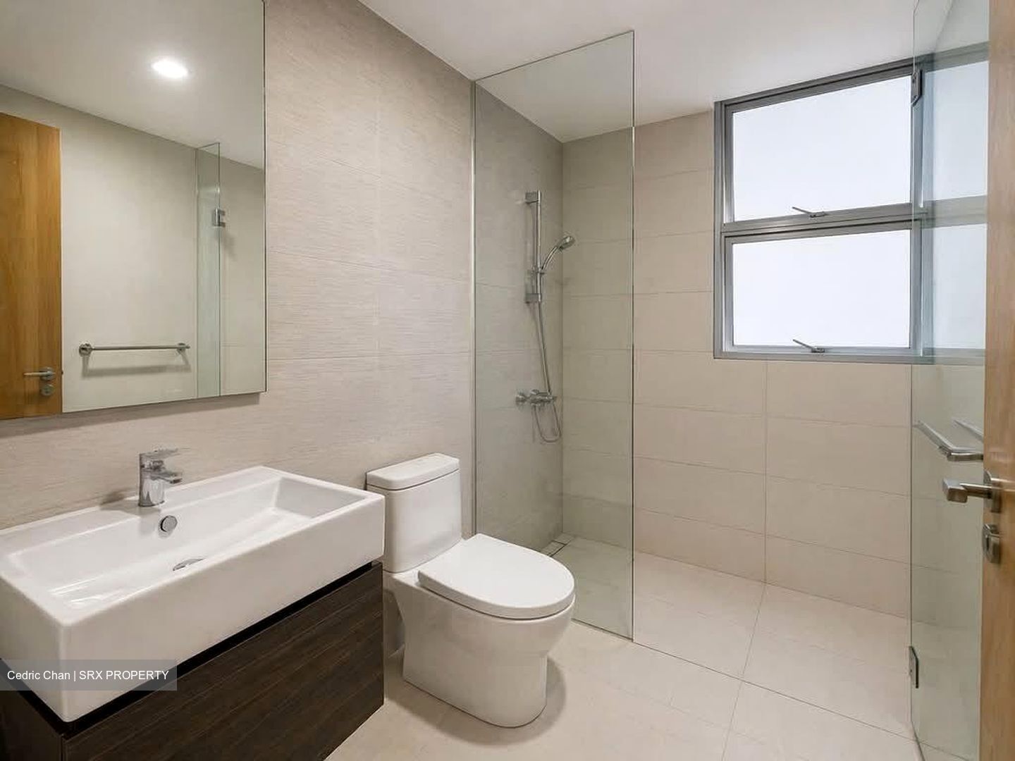Prive (D19), Condominium #549731271